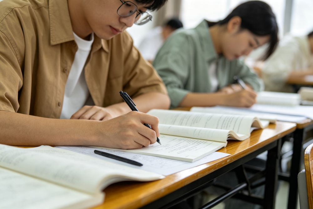 2026 年广东在职研究生培训机构推荐：合规资质护航全品类专硕提升
